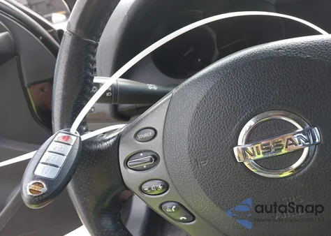 2010 Nissan Altima 2.5 S z USA, uszkodzony, nr VIN 1N4AL2APXAC102138